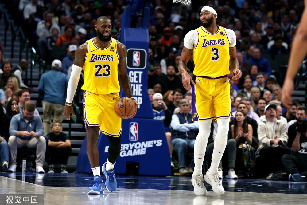 在羽毛球运 在羽毛球运